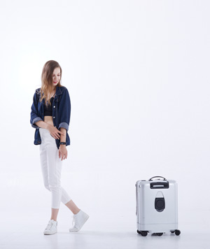 Airwheel SR5 intelligent self-driving suitcase